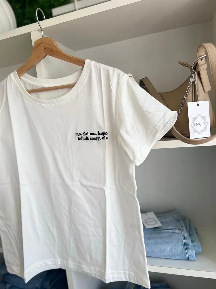 T-Shirt Ma Dici Una Bugia